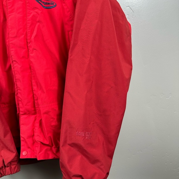 Patagonia GoreTex Men’s Shell Jacket Size Small - Red - Picture 4 of 10